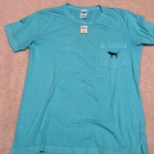 Pink t shirt size small.